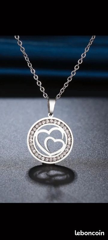 Collier pendentif coeur (image 1)