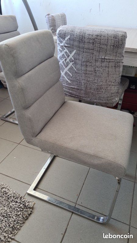 Chaise (image 1)