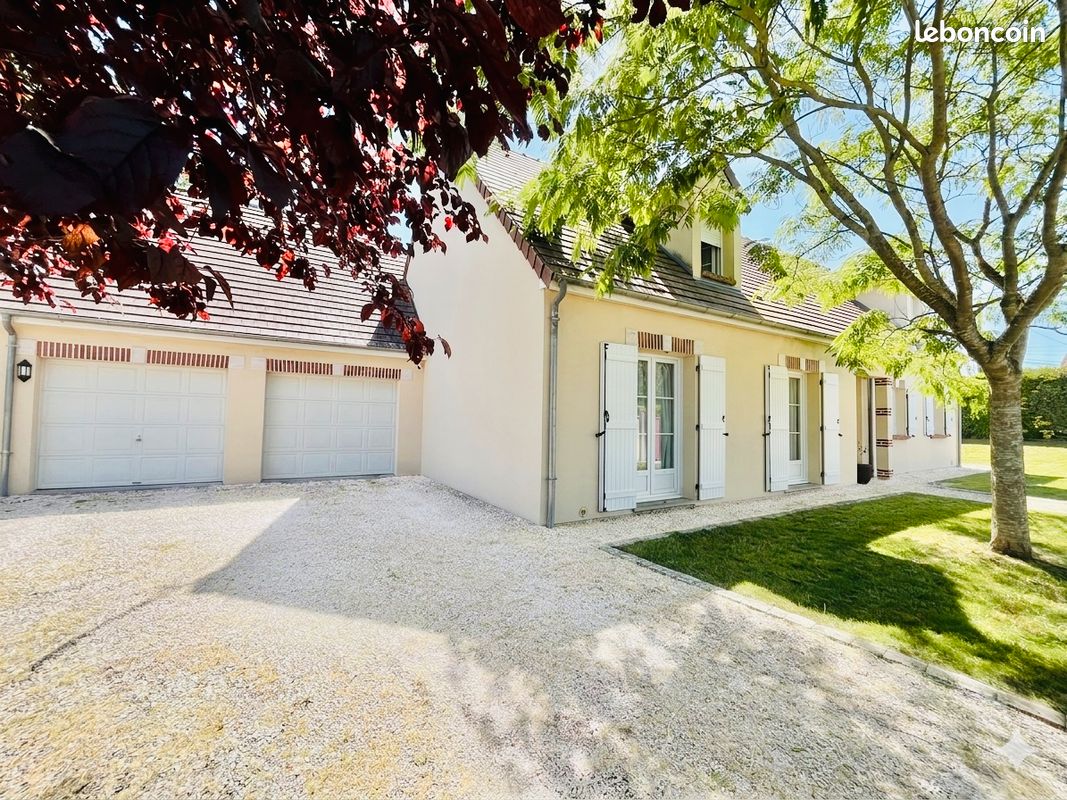 Maison 6 pièces 168 m² · à Saint-Lyé-la-Forêt · 168 m² · 339 000 €