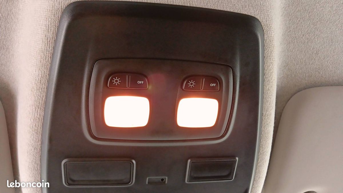 Renault trafic fgn l1h1 3000 kg blue dci 130 (image 27)
