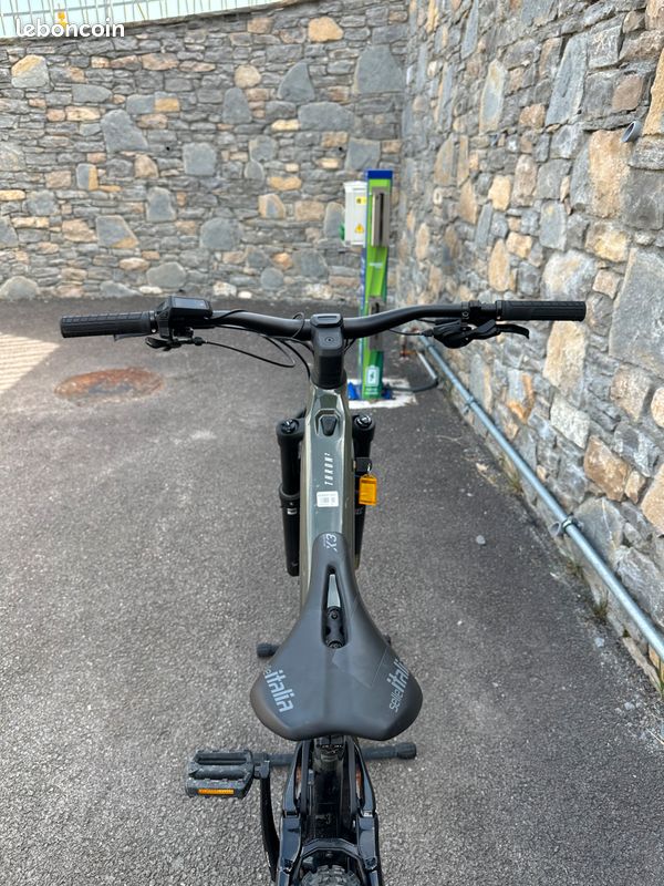 VTT Electrique tout suspendu FOCUS Thron 6.7 / M / 2026 (image 4)