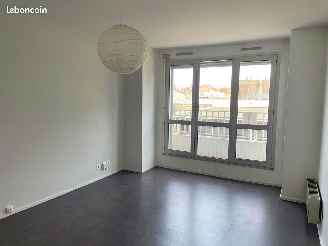 Appartement 3 pièces 71 m² · à Clermont-Ferrand · 71 m² · 865 €