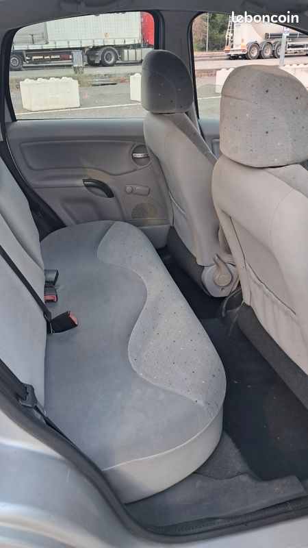 Citroën C3 1.4i 75cv Ess de 2003 CT OK (image 5)