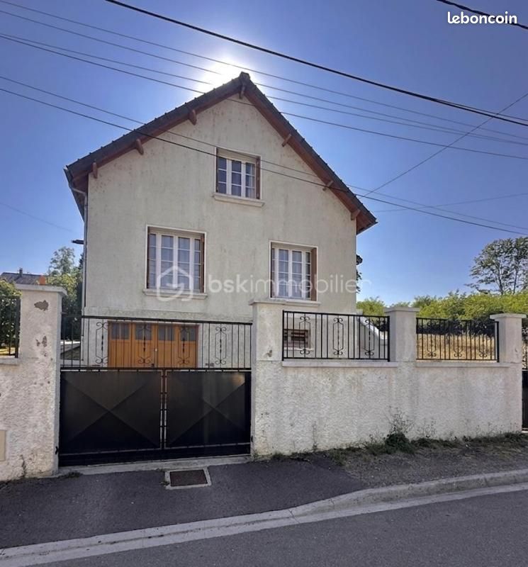 Maison 5 pièces 100 m² · à Villeneuve-sur-Yonne · 100 m² · 135 000 €