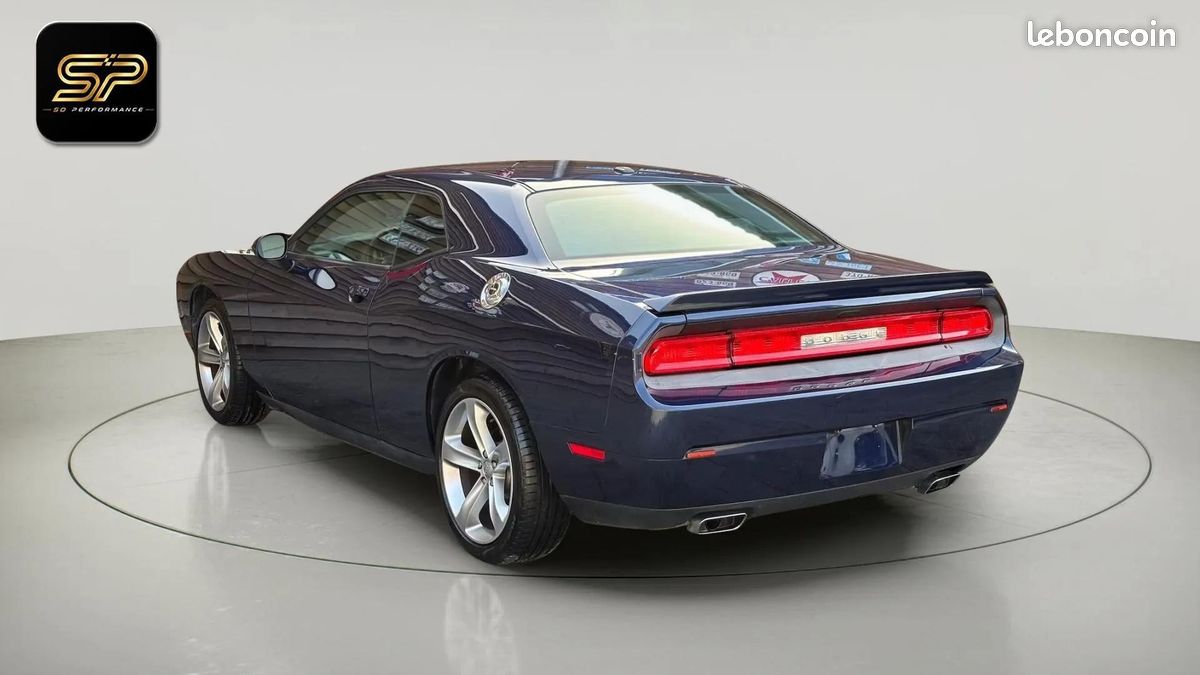 Dodge CHALLENGER R/T * 5.7 V8 HEMI * Boîte Automatique * Cuir * Caméra * Échappement Sport * Pack Sport (image 14)