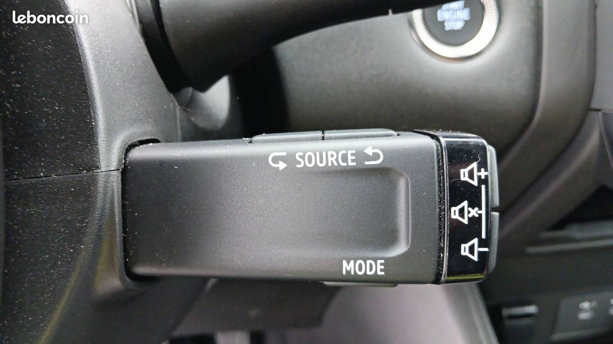 Renault captur e tech full hybrid 145 ch techno (image 24)