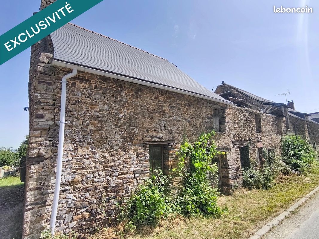 Maison 2 pièces 150 m² · à Pléchâtel · 150 m² · 61 000 €