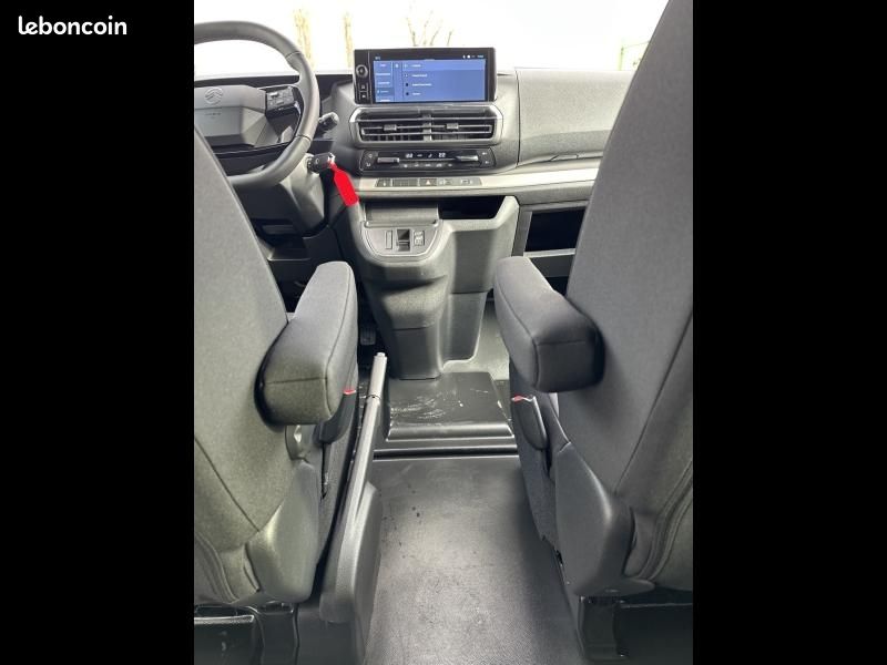 Citroen SpaceTourer PLUS XL 2.2 Diesel 180ch S&S EAT8 8 PLACES (image 25)
