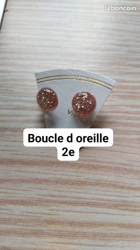 Boucle d oreille femme (image 1)