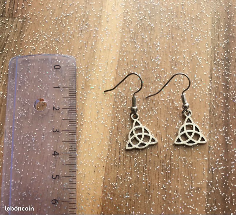 Boucles d’oreilles Triquetra (image 2)