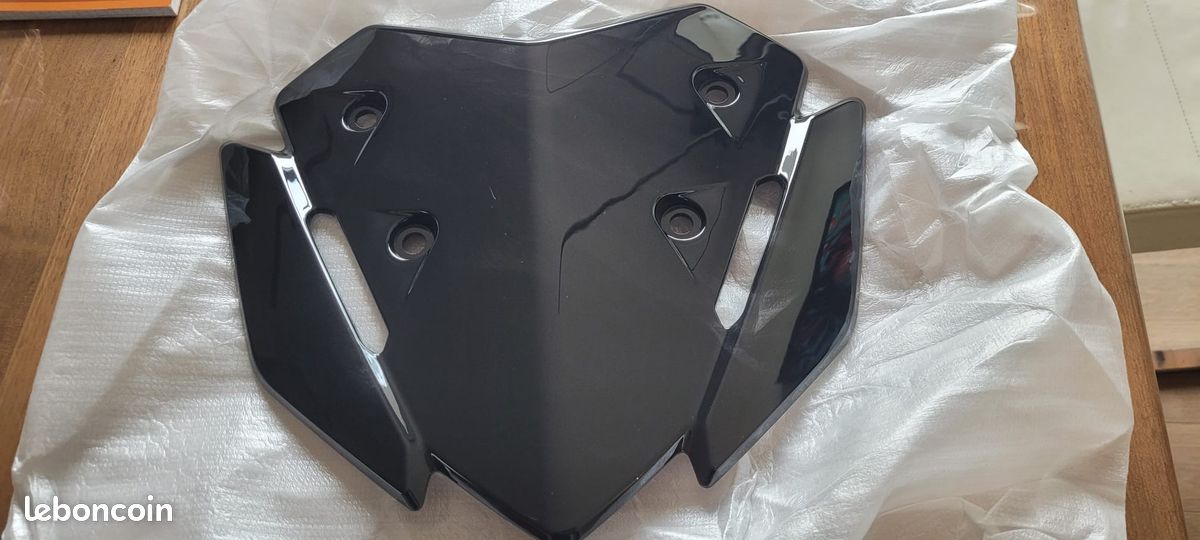 Bulle Sport noire Xmax 2023/2026 (image 2)