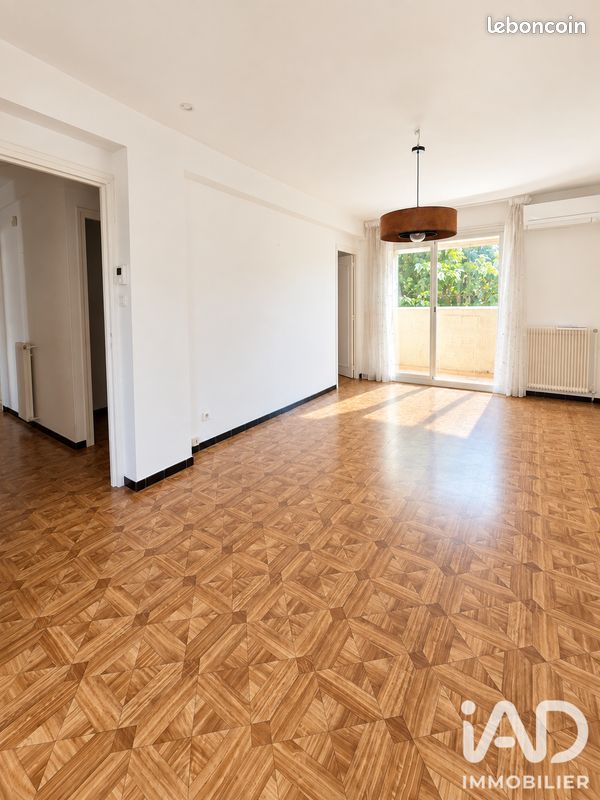 Appartement 3 pièces 77 m² · à Perpignan · 77 m² · 75 000 €