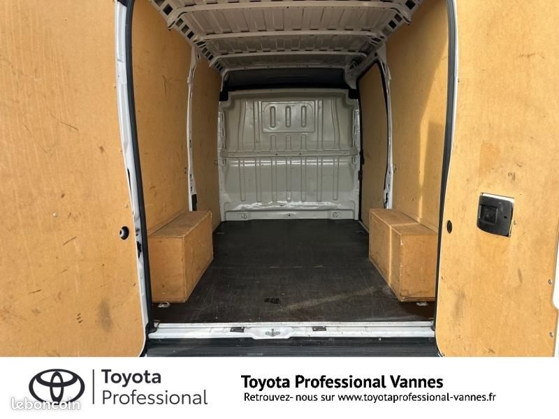 Peugeot Boxer Fg 330 L2H2 2.2 BlueHDi S&S 140ch Pro (image 12)