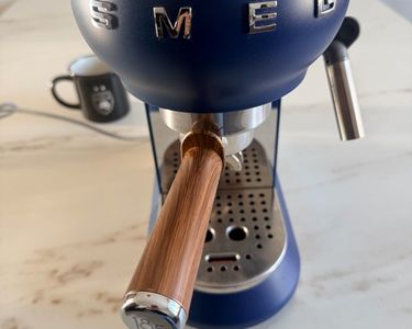 Smeg Bouilloire électrique bleu marine 2400 watts 1.7L