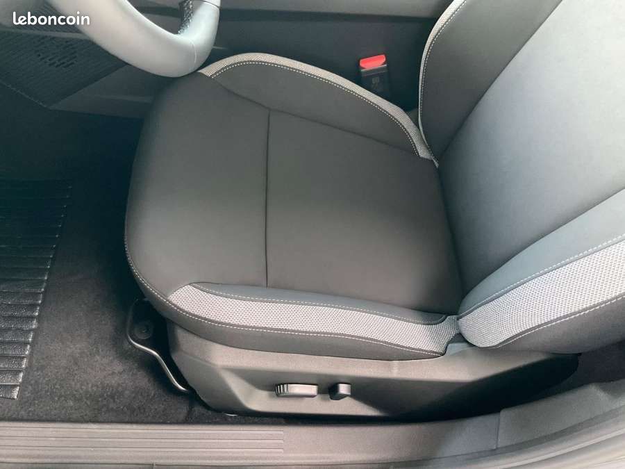 Dacia bigster 1.8 HYBRID 155 JOURNEY + PACK CITY + COLD (image 10)