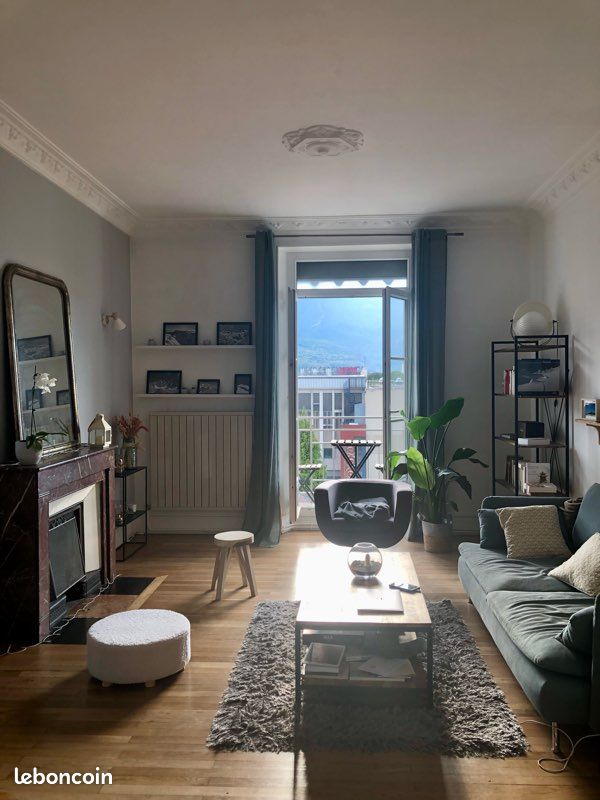 Appartement 3 pièces 70 m² · à Grenoble · 70 m² · 1 060 €/mois
