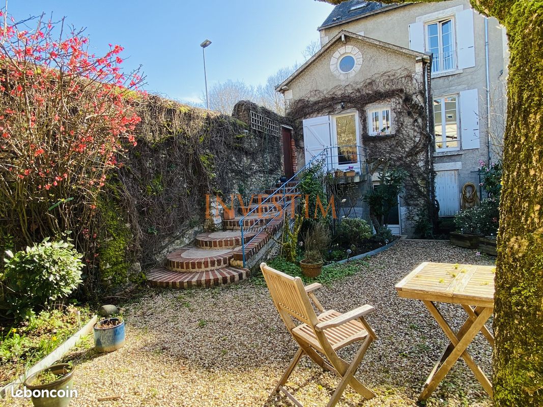 Maison 6 pièces 160 m² · à Blois · 160 m² · 449 500 €