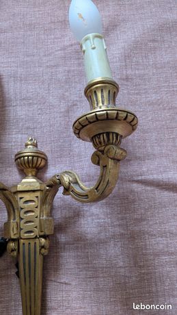 Paire d'appliques en bois doré de style Empire français avec aigles, vers 1900 - En vente sur France