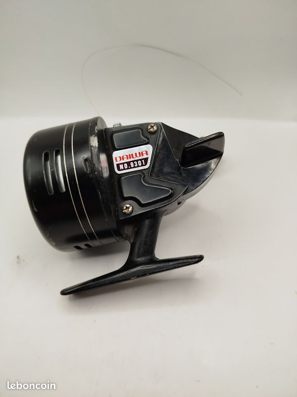 Ancien moulinet capoté daiwa  - Collection