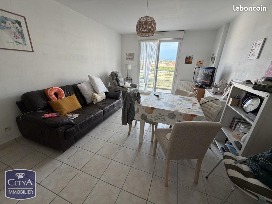 Appartement 2 pièces 43 m² · à Issoire · 43 m² · 78 000 €