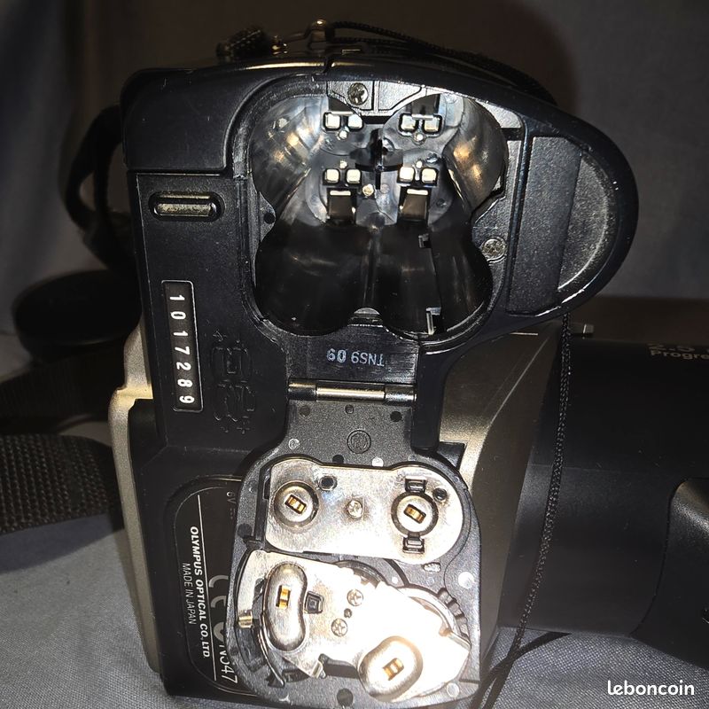Appareil photo "vintage" reflex Olympus (image 9)