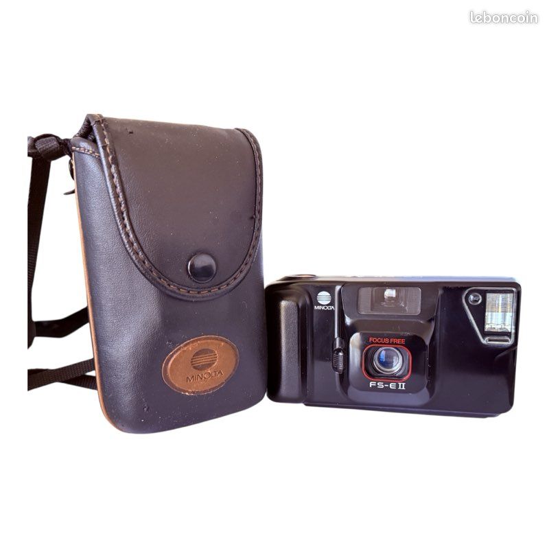 Appareil Photo Ancien Minolta EG-1 Avec Flash Et étui - Très Bon état
