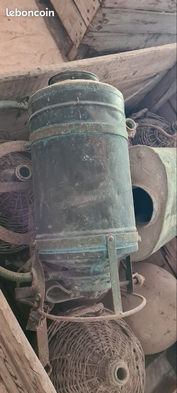 Ancien pulvérisateur en cuivre (image 3)