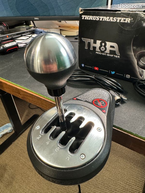 Thrustmaster TH8A Shifter (image 2)