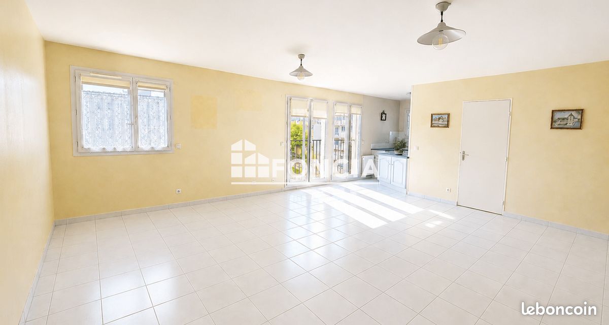 Parking 3 pièces 79 m² · à Saint-Désir · 79 m² · 195 000 €