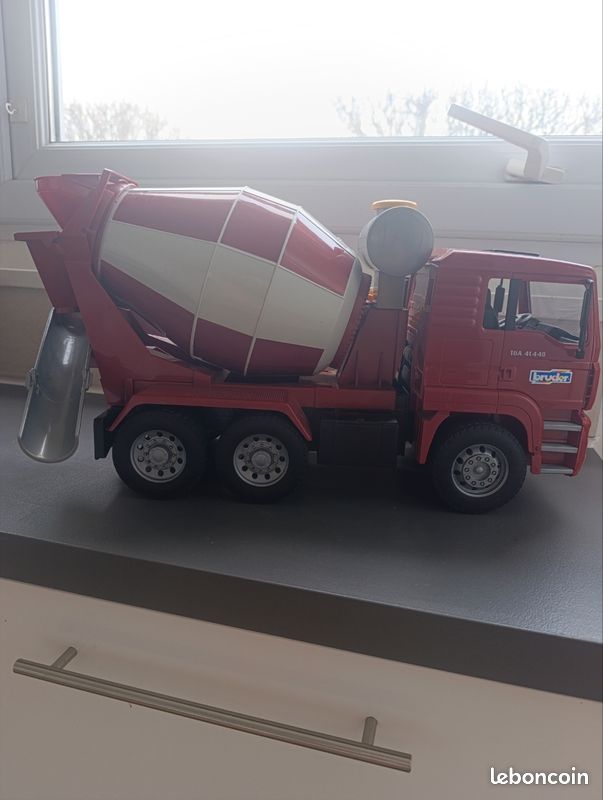 Camion béton Bruder (image 1)