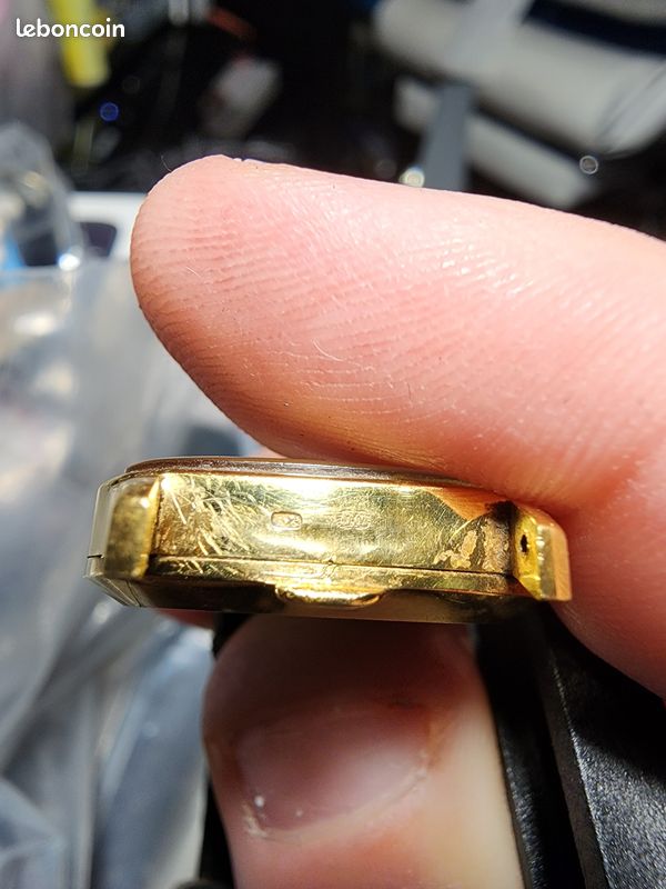 Omega De Ville Quartz vintage or 18k 750 boîtier coussin fonctionnelle (image 15)