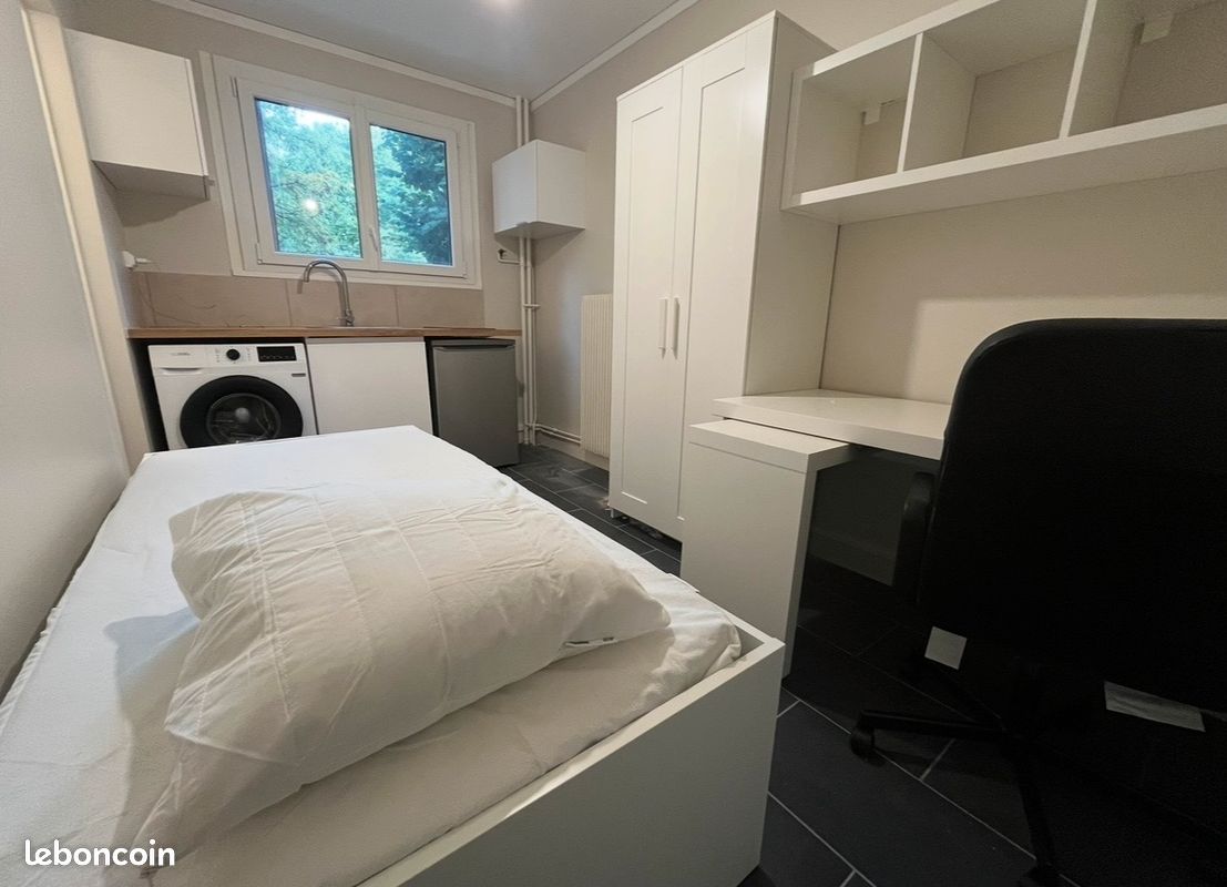 Appartement 1 pièce 13 m² · à Reims · 13 m² · 490 €/mois