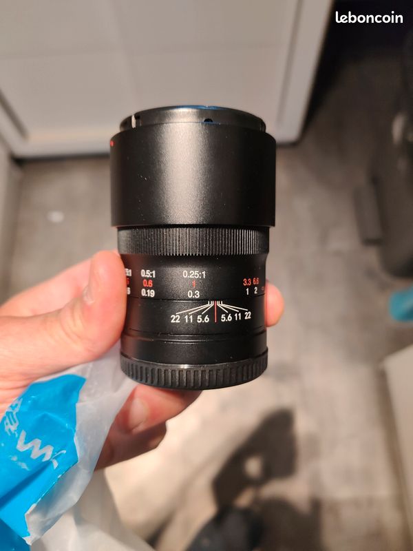 Laowa 50mm 2.8 ultra macro x2 MFT (image 1)