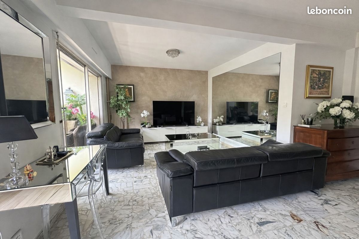 Appartement 3 pièces 83 m² · à Toulon · 83 m² · 380 000 €