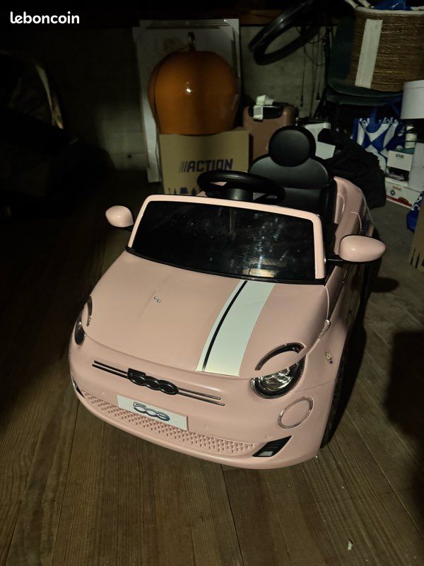 Voiture enfant Fiat (image 6)