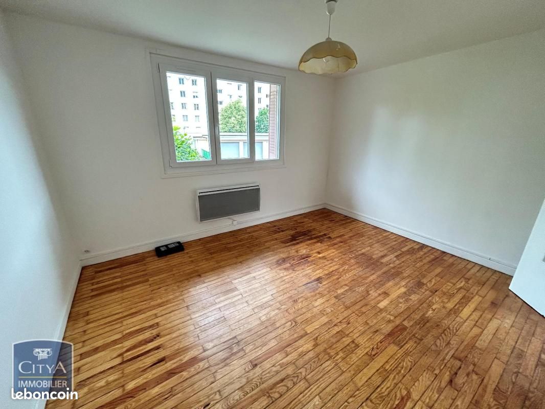 Appartement 3 pièces 54 m² · à Fontaine · 54 m² · 729 €
