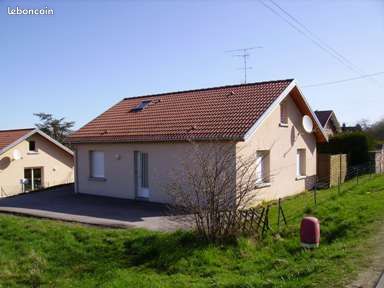 Maison 5 pièces 79 m² · à Uxegney · 79 m² · 810 €/mois