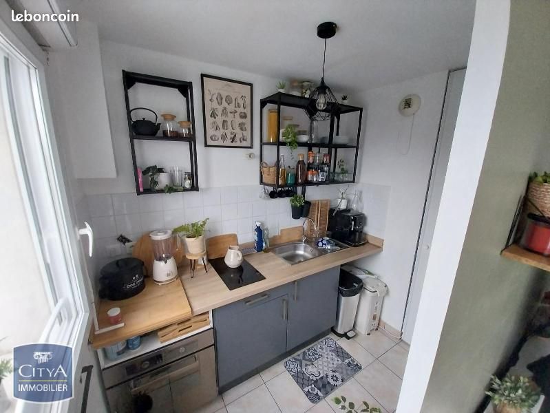 Appartement 2 pièces 48 m² · à Hénin-Beaumont · 48 m² · 632 €