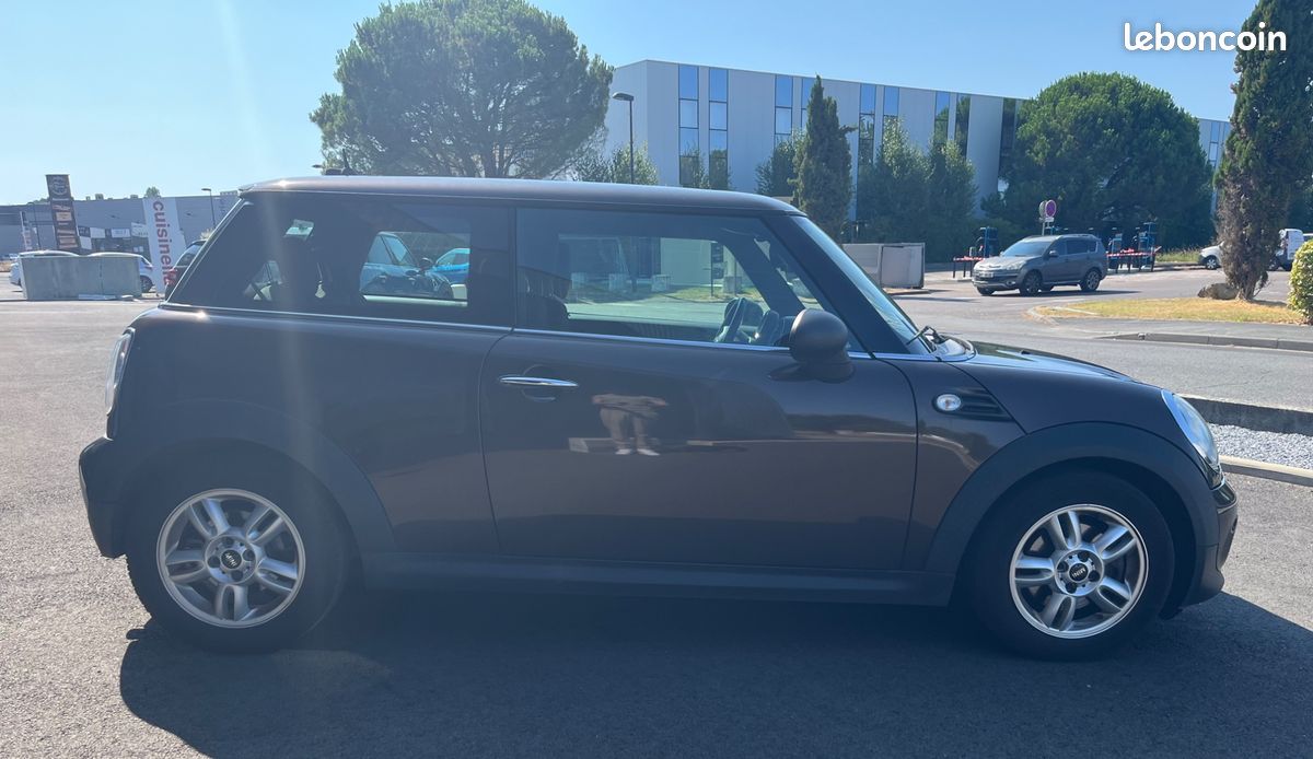 MINI MINI 1.6i 98CH ONE /TOIT OUVRANT (image 14)