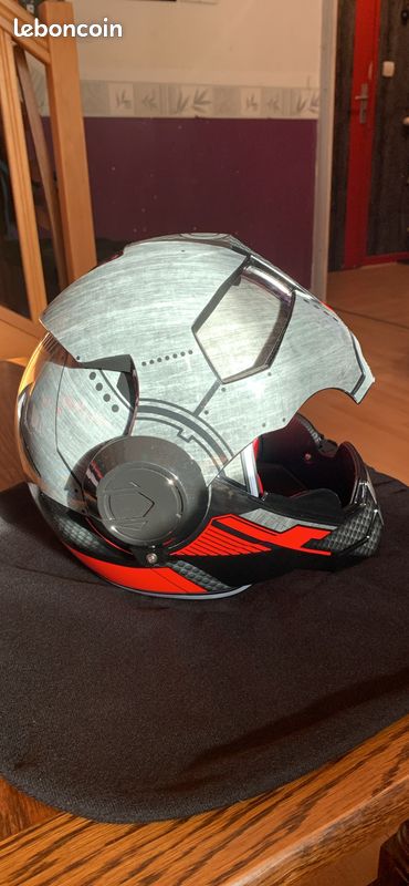 Casque Iron man (image 6)