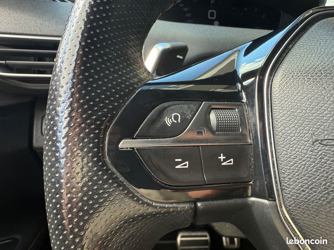 PEUGEOT 3008 2.0 BLUEHDI 180CH GT CAMERA 360 SYSTEME SON FOCAl (image 24)