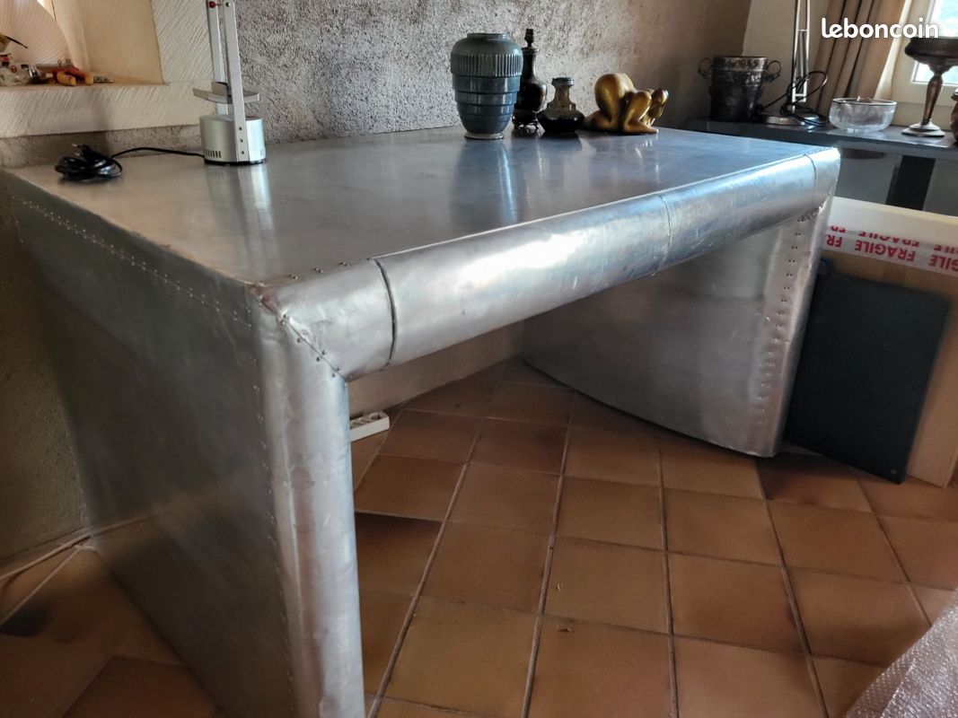 Bureau design aviateur (image 1)