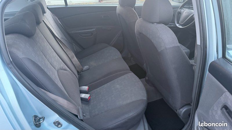Kia Rio 1.5L CRDI 110 Ch 148000Km Ct Ok (image 7)