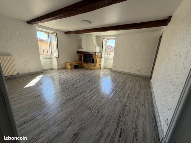 Appartement 3 pièces 75 m² · à Mirande · 75 m² · 550 €/mois