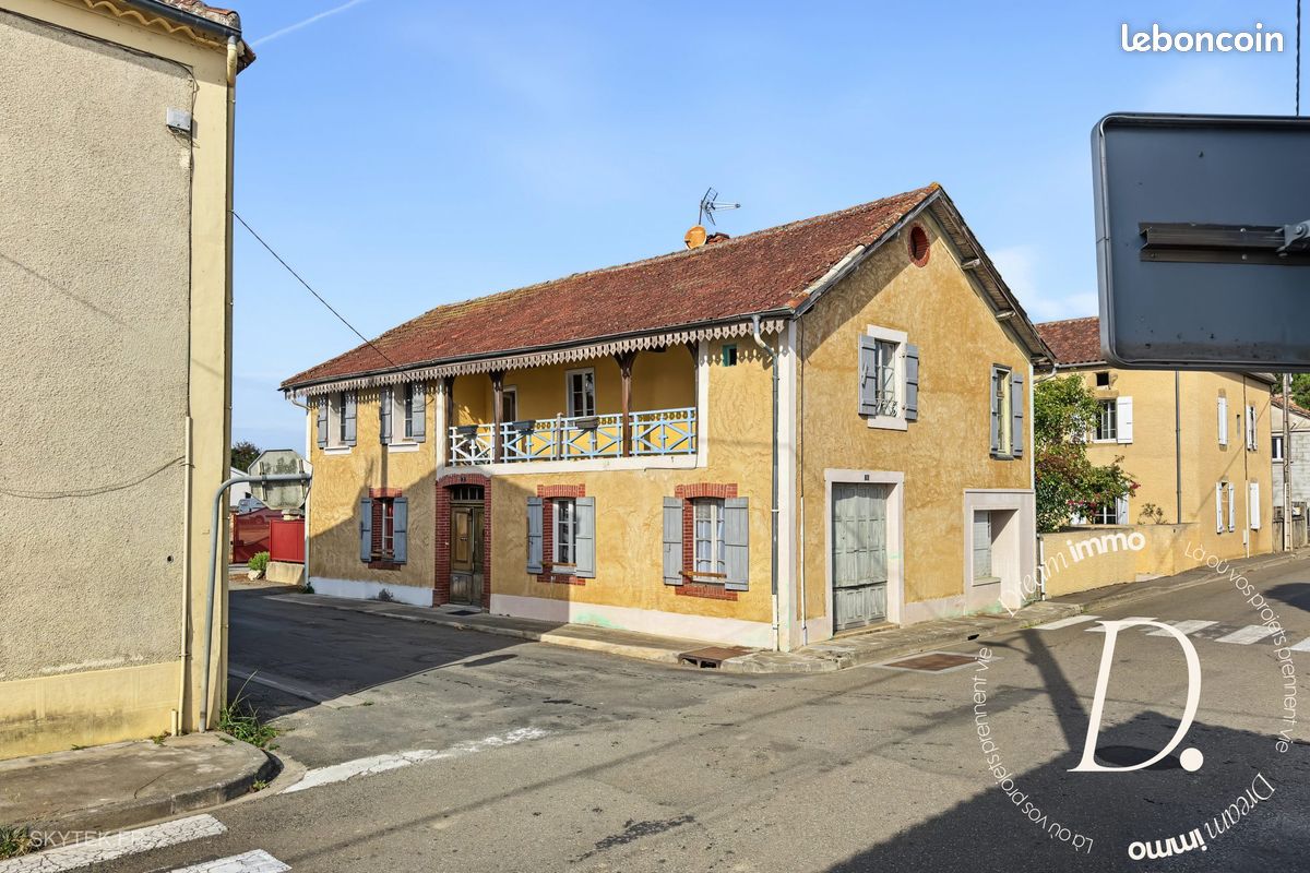 Maison 6 pièces 129 m² · à Plaisance · 129 m² · 69 000 €