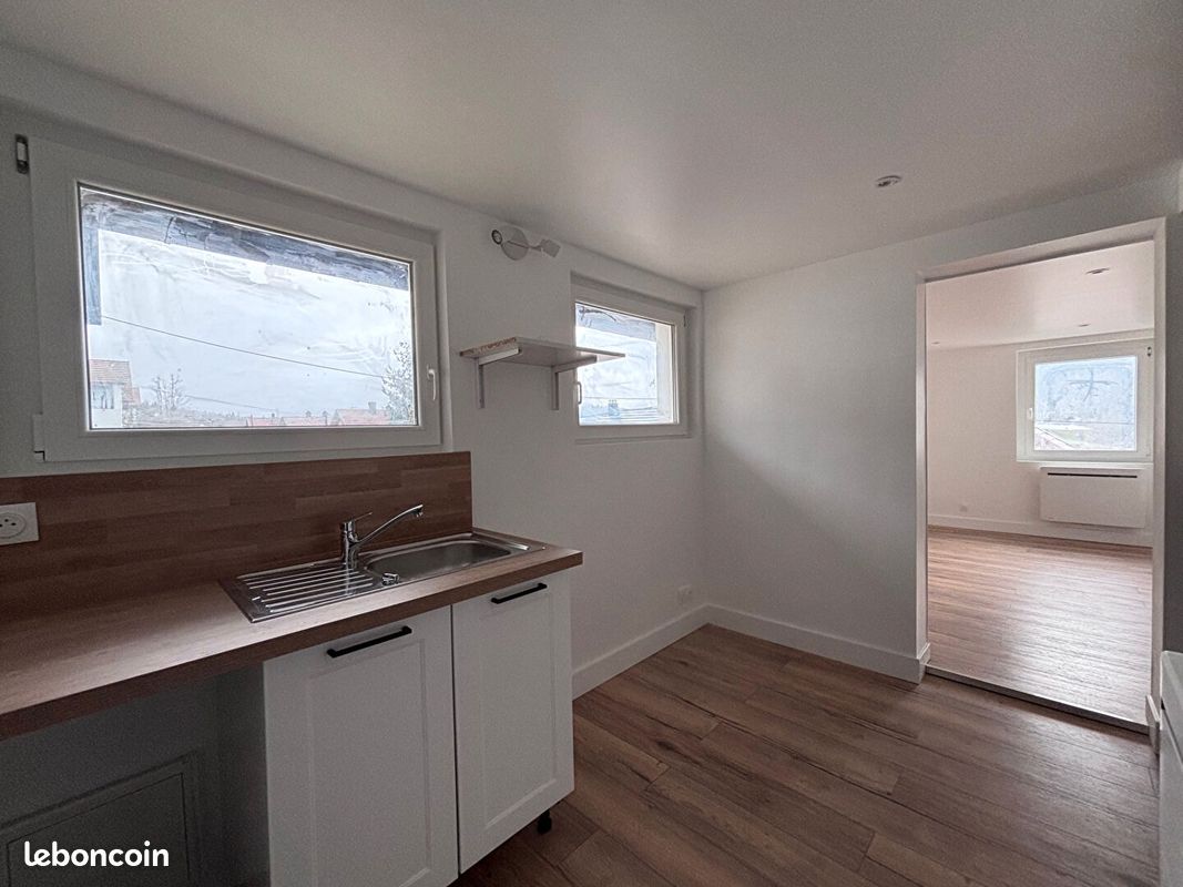 Appartement 2 pièces 24 m² · à Villers-le-Lac · 24 m² · 590 €