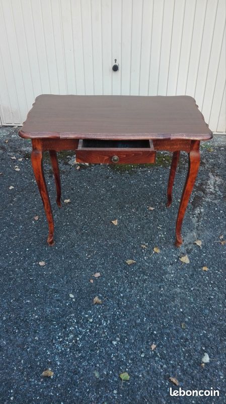 Vend bureau de couleur brun (image 2)