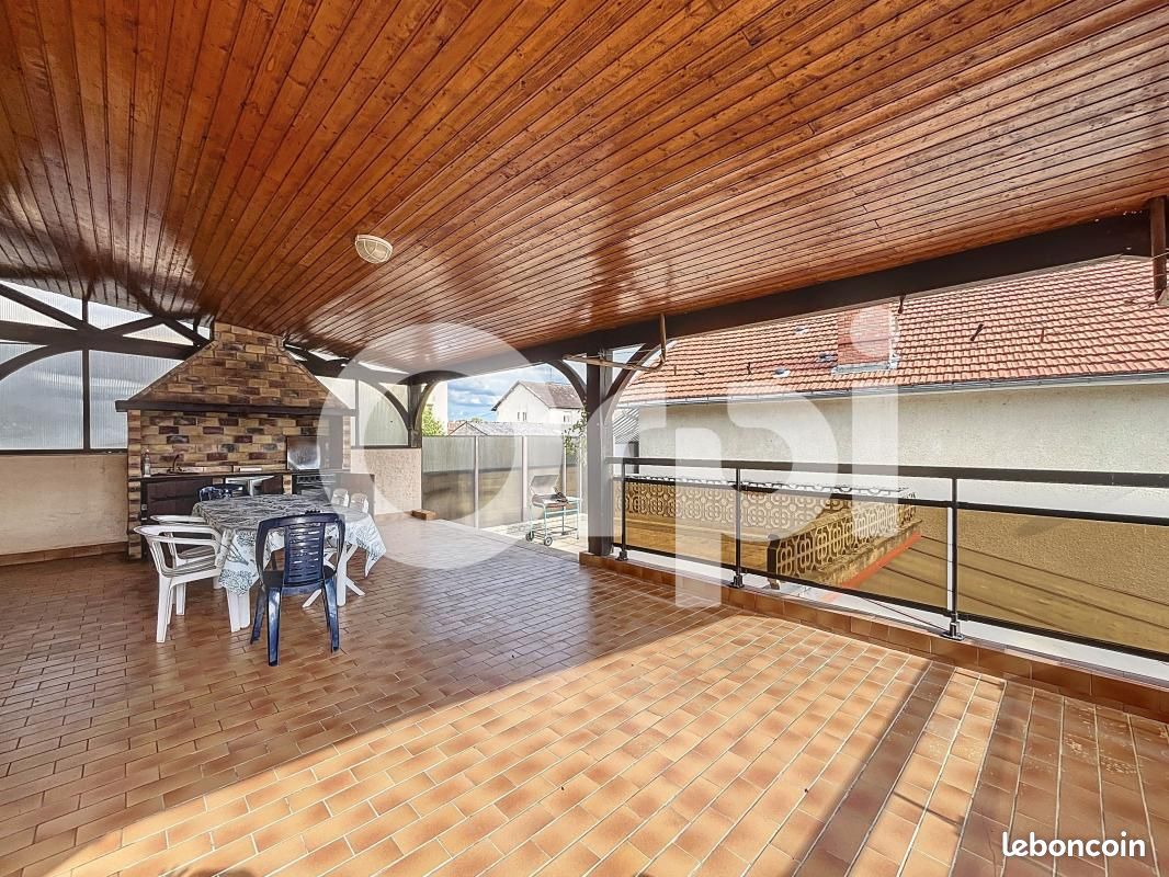 Maison a louer brive-la-gaillarde - 4 pièce(s) - 117 m2 - Surfyn