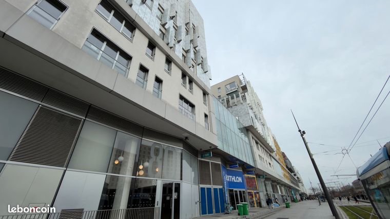 Studio 1 pièce 25 m² — 11