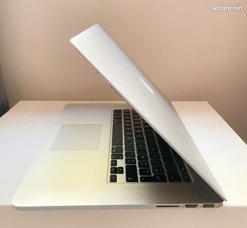 MacBook Pro Retina 15,4" i7 SSD 1To 2015 (image 5)